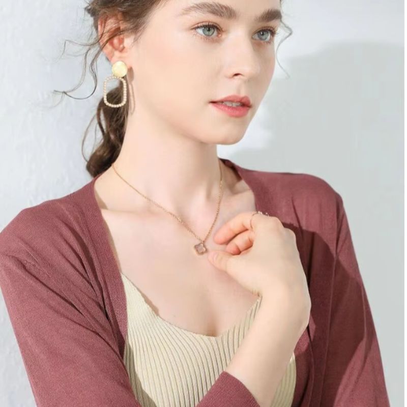 Cardigan Longo Feminino Leve