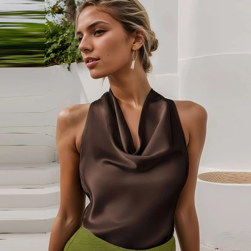 Blusa Frente Única Feminina com Gola Drapeada – Elegância e Frescor para o Verão