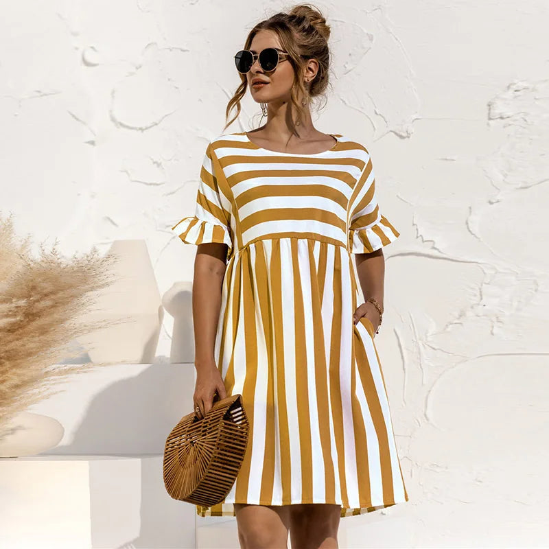 Vestido Curto Listrado Patch ChicSoul