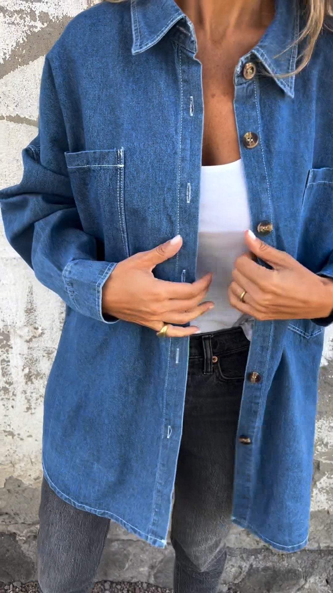 Camisa Casual Jeans com Lapela