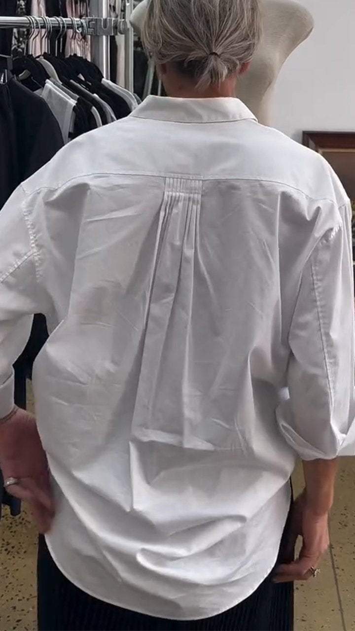 Camisa Feminina Casual de Manga Longa com Lapela ChicSoul - detalhe 2