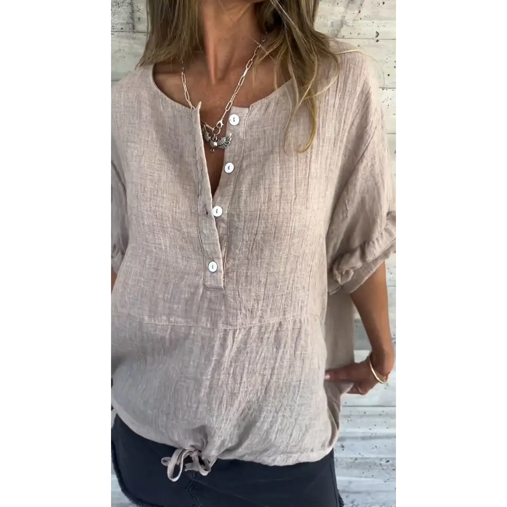 Blusa com Gola Redonda e Barra de Amarrar