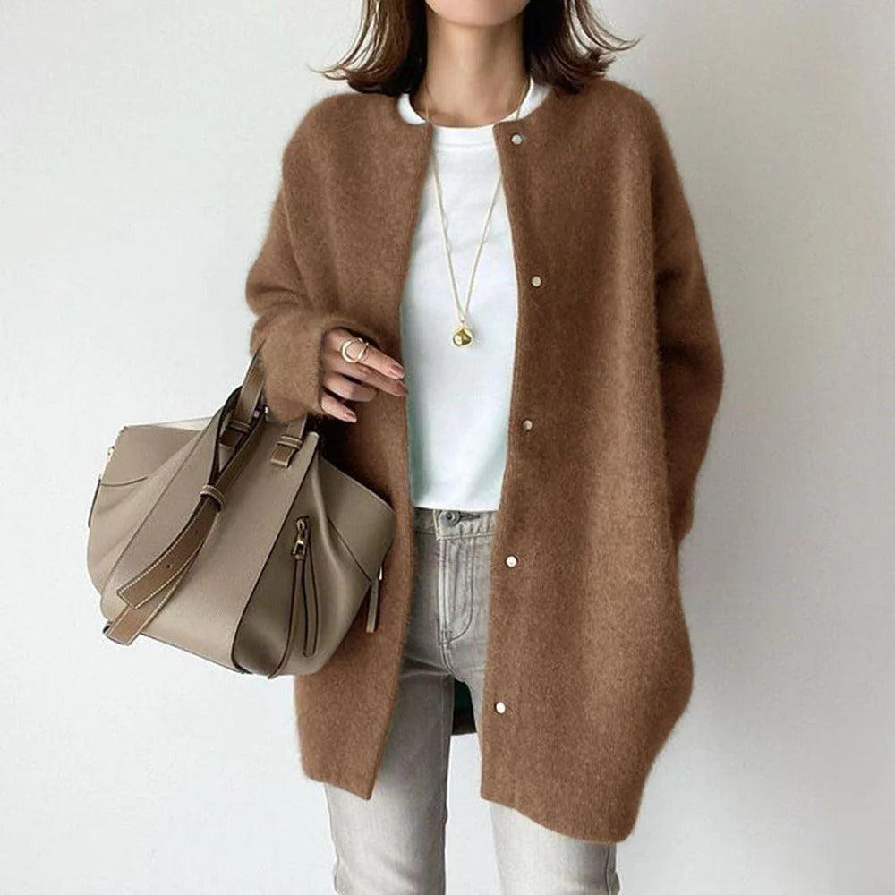 Casaco Feminino Elegante de Inverno com Caimento Solto