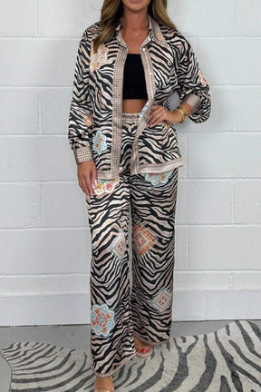 Conjunto Feminino de Camisa com Estampa de Zebra e Flores - ChicSoul