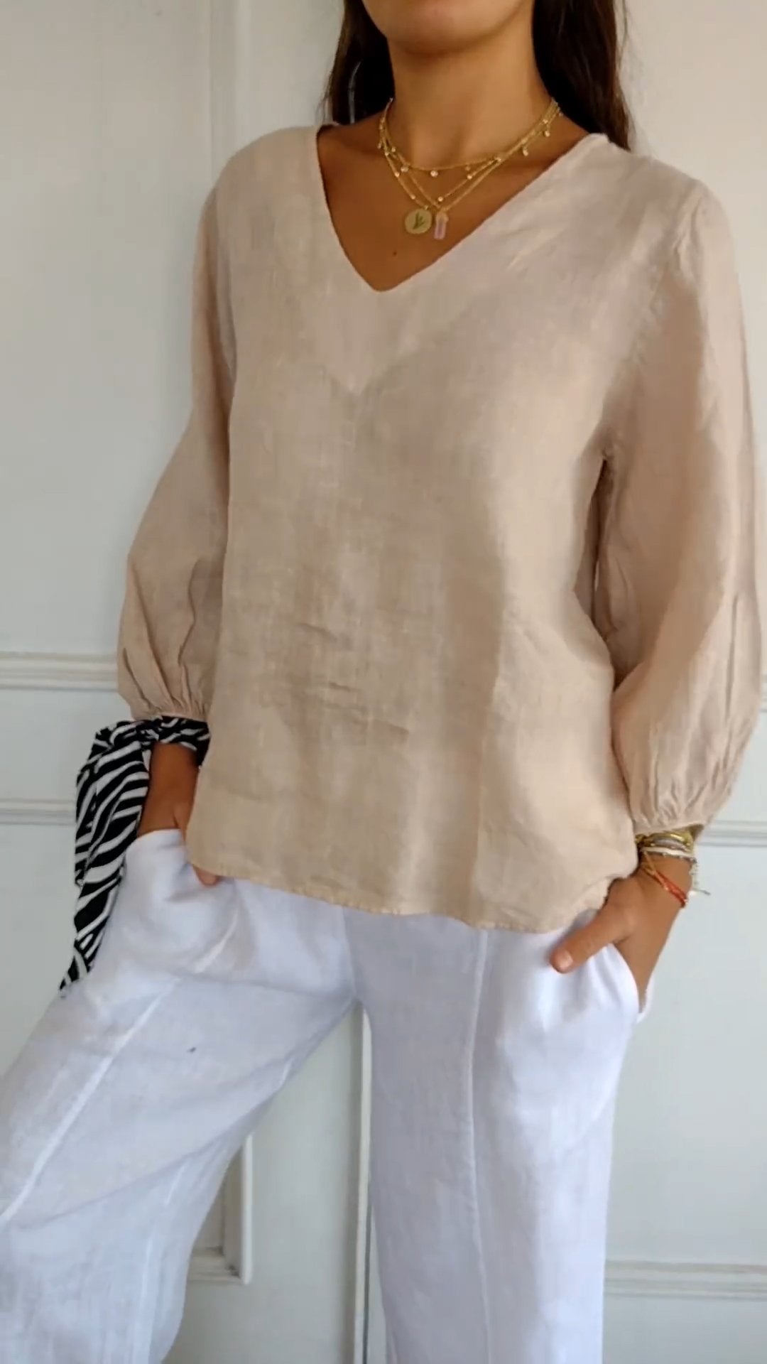 Camisa de Algodão e Linho com Mangas Bufantes ChicSoul - detalhe 1
