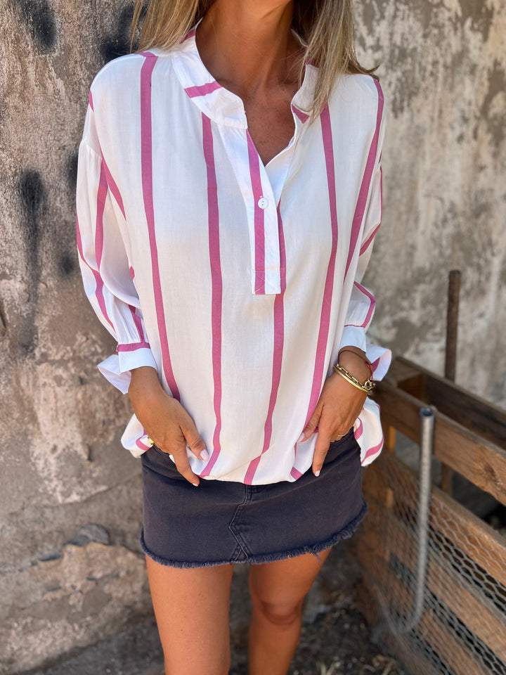 Camisa de Algodão e Linho Listrada com Meia Gola ChicSoul - como usar