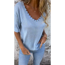 Blusa com decote em V detalhes com chapinhas