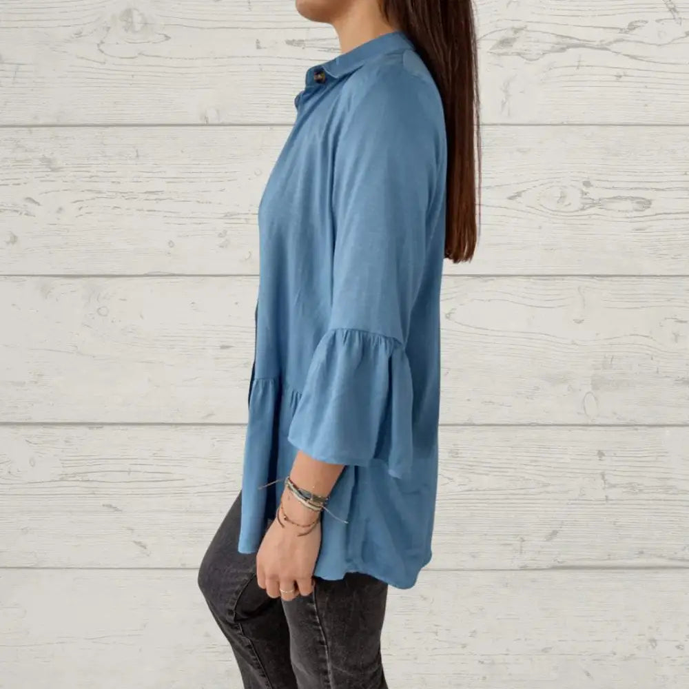 Camisa Feminina Casual com Gola de Lapela e Manga Flare