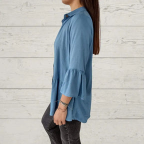 Camisa Feminina Casual com Gola de Lapela e Manga Flare